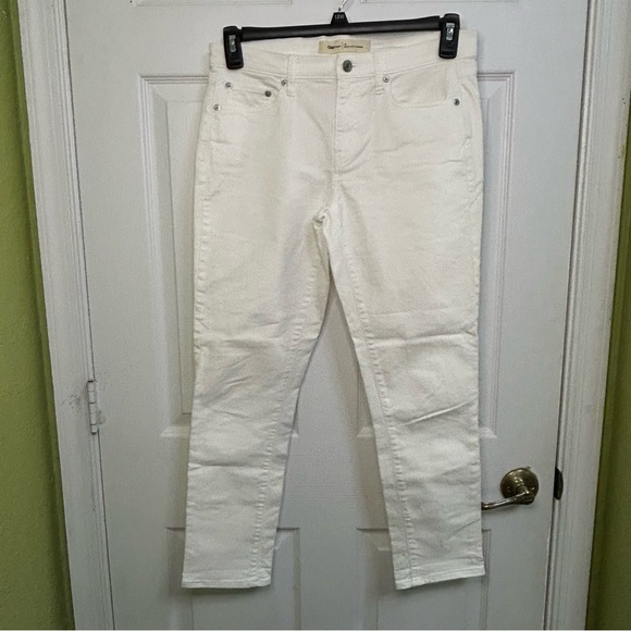 GAP Denim - Gap 1969 Best Girlfriend White Denim Jeans Streetwear Classic Vacation Sz 26